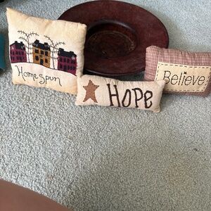 Country Amish decor